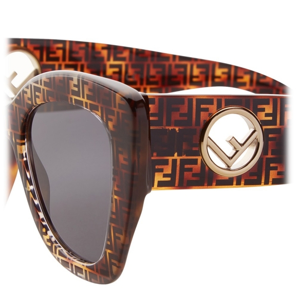😍 Fendi Brown Zucca Cat Eye Sunglasses 😎 - Picture 4 of 10